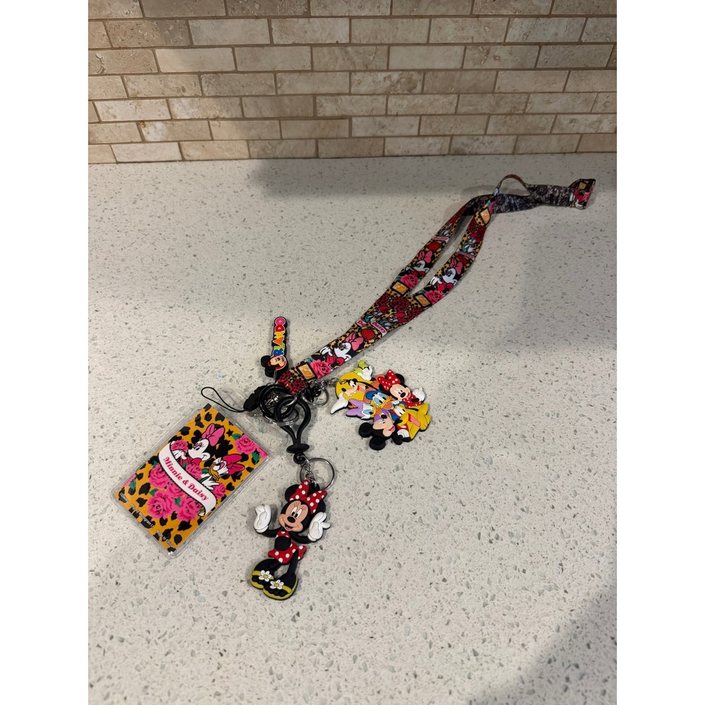 Disney Minnie Mouse & Daisy Duck Leopard Print Lanyard ID Badge Holder & Charms